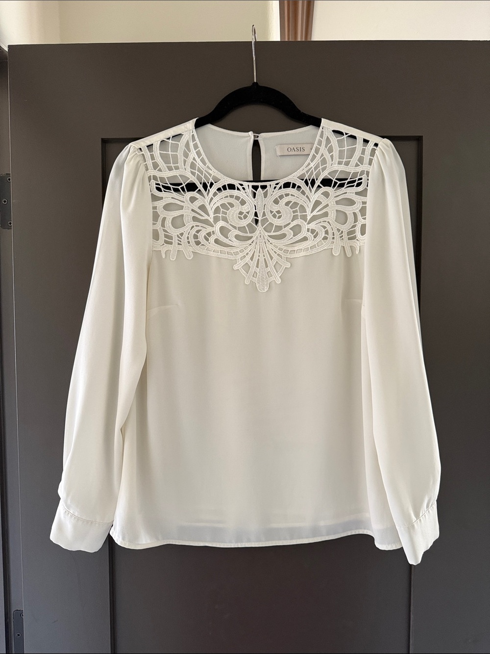 Oasis Cream Lace-Yoke Long Sleeve Blouse